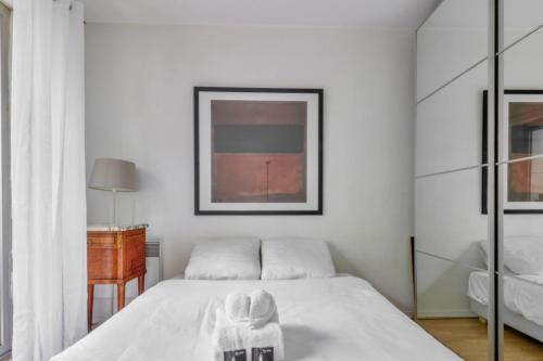 2 rooms apartment with garden - image 3