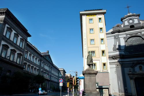 Hotel Naples - image 8