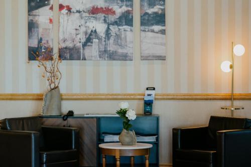 Előcsarnok, Hotels Gouverneur Sept-Iles in Sept-Iles (QC)