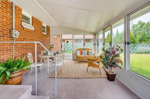 Columbus Vacation Rental, 7 Mi to Downtown!