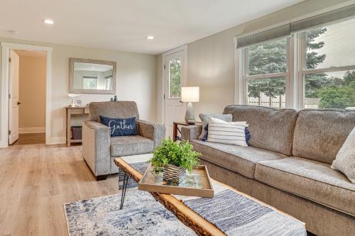 Charming Pepin Home Near Mississippi River! in Pepin, USA