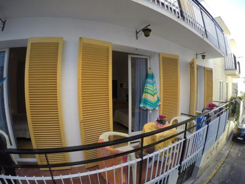 Apartamentos Montserrat