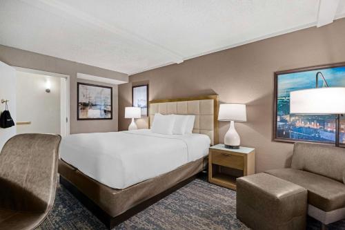 Best Western Savannah Historic District - image 5