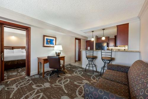 2 bedrooms, 3 beds
