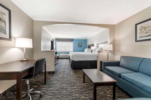 Best Western Plus Lake Worth in Lake Worth, USA