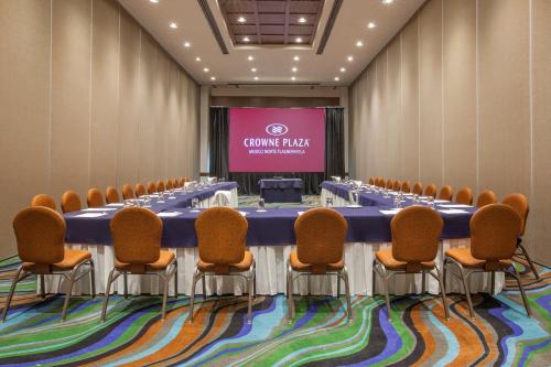 581422390 Crowne Plaza Hotel Mexico City North-Tlalnepantla by IHG