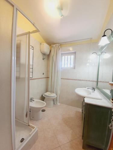 CAMPY - Villa con PISCINA a 100 mt dal mare