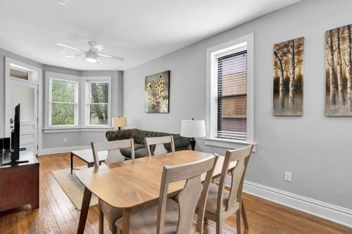 Stunning Townhome 916 in The Grove in Tower Grove, USA