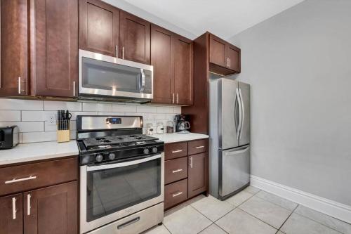 Stunning Townhome 916 in The Grove in Tower Grove, USA