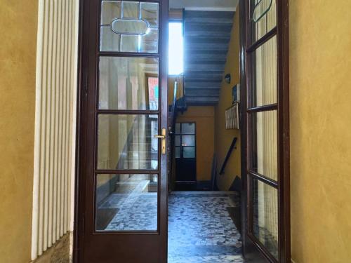 Stendhal Apartment - Design District