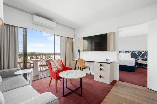 The Plaza Hotel Kalgoorlie - 편의 시설/서비스