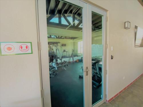 Family Villa Oleana Waterviews Oceanfront with water and generator - image 14