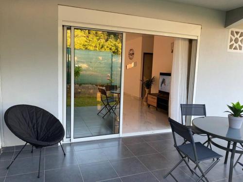 Comoditats, Villa Ébène (Villa Ebene) in Remire-Montjoly