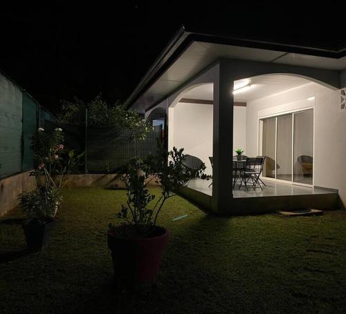 Comoditats, Villa Ébène (Villa Ebene) in Remire-Montjoly