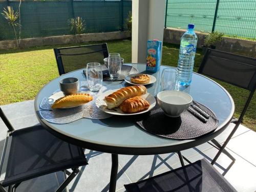 Comoditats, Villa Ébène (Villa Ebene) in Remire-Montjoly