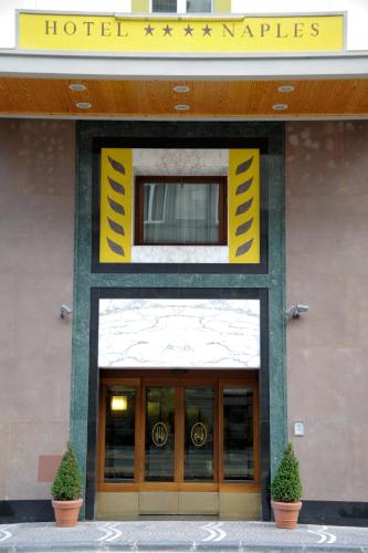 Hotel Naples - image 5
