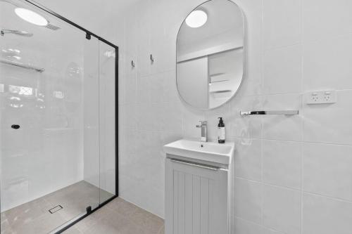 At the Beach by Discover Stradbroke At the Beach by Discover Stradbroke