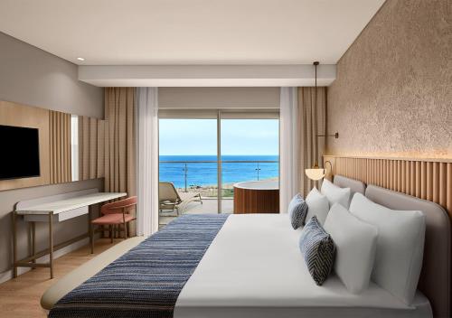 Shared room, penthouse, mixed dormitory, jacuzzi, terrace