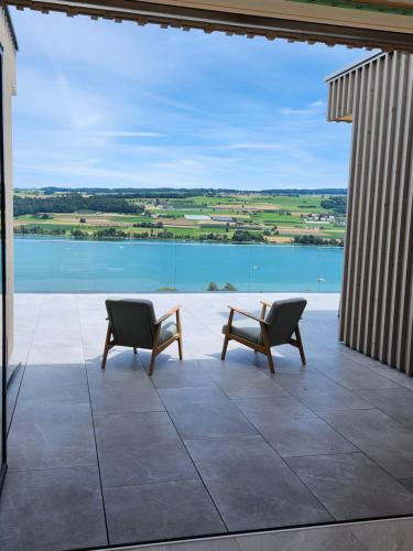 Rõdu/terrass, Lakeview Guest Rooms with huge rooftop terrace in Beinwil Am See
