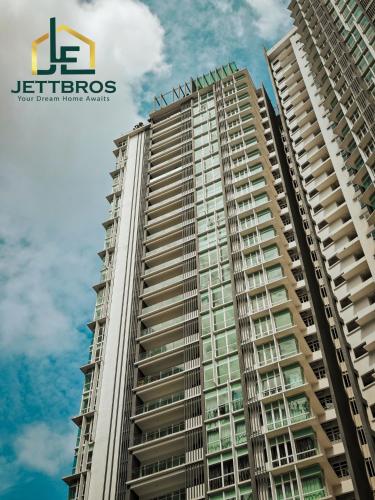 Medini Signature By JettBros Iskandar Puteri