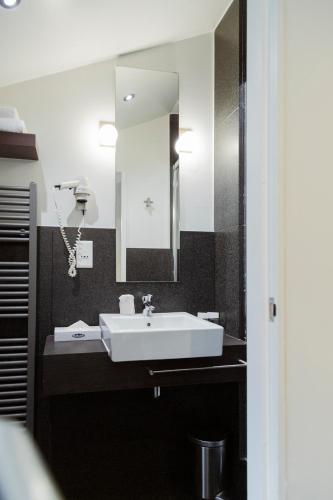 Hotel The Century - image 13