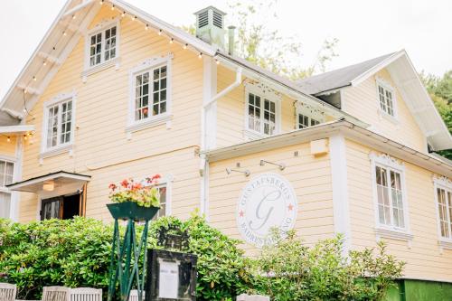 Restaurante, Gustafsbergs Badhotell & Vandrarhem in Uddevalla