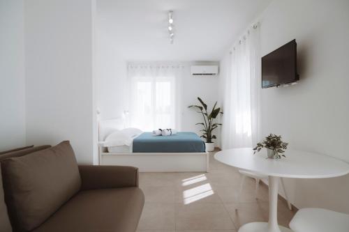 Shared lounge/TV area, GIOEMA in Sabaudia