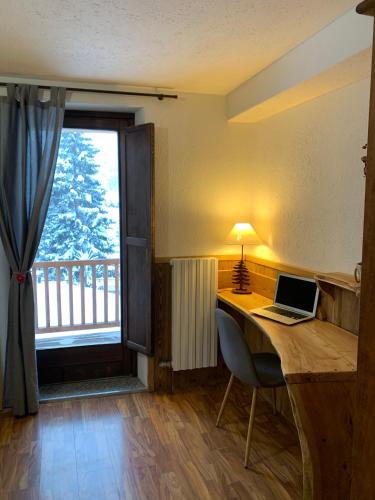 Hotel Coeur Du Village - image 4