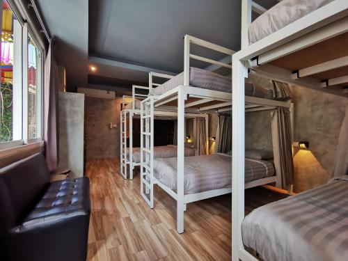 你好蘇美青年旅館 (Hi Samui Hostel) in 曾蒙