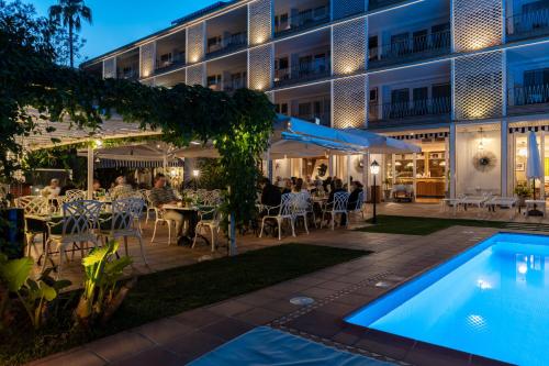 Étterem, Hotel Araxa - Adults Only near Bellver-kastély