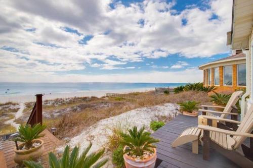 Seaside Serendipity - Wonderful Private Beachfront Home - Beautiful!