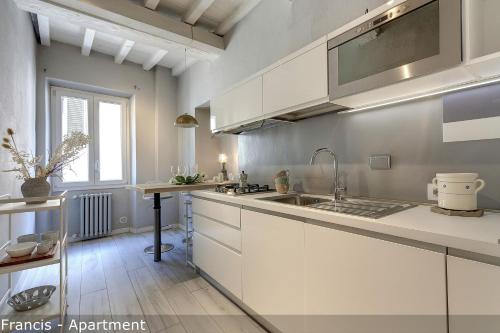 Jake & Francis Apartments by Mamo Florence 3
