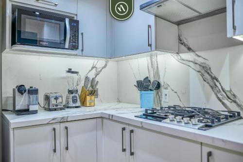 3BR Condo with Private Balcony - Pool - Marina in Puerto Vallarta, Mexico