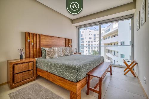 Oceanfront 2BR Condo - Beach - Infinity Pool in Bucerías, Mexico