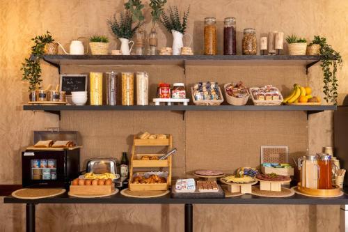 Food and beverages, Hotel Saint Pierre Paris in Quartier Saint-Germain-des-Pres - Luxembourg