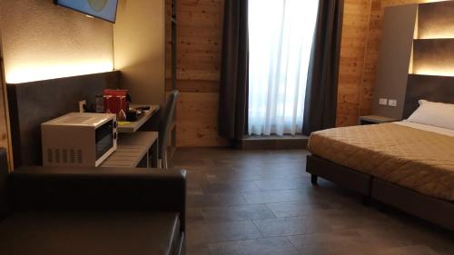 Albergo Rusen - Hotel - Borno