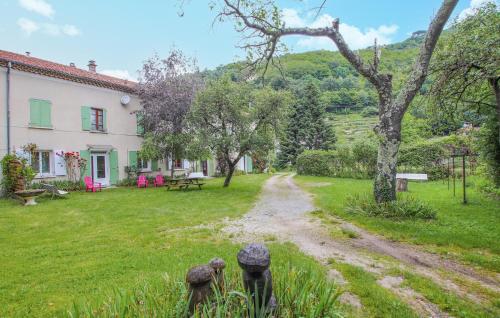 Viesnīcas āriene, 2 Bedroom Stunning Home In Burzet in Burzet