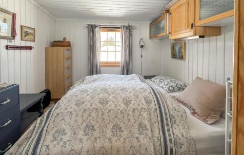 3 Bedroom Lovely Home In Sjusjøen in Sjusjoen