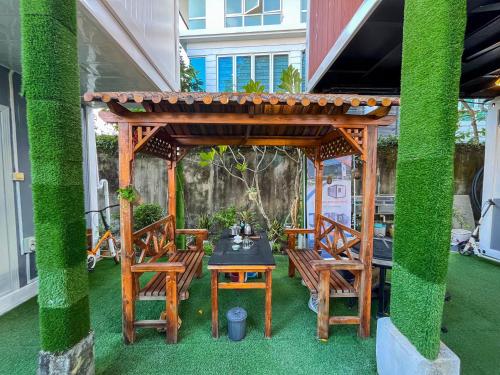 Titiwangsa Cabin Retreats by uBook - image 14