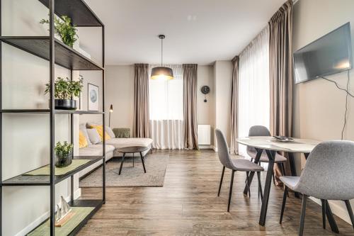 RentPlanet - Apartament Słonimskiego, Breslau