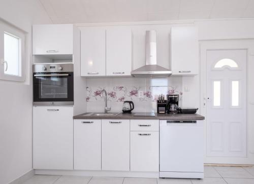 บริการและสิ่งอำนวยความสะดวก, Sweet paradise Mlini with beautiful view in มาลินิ