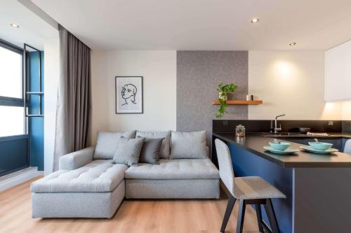 Exceptional Living Lofts by UPSTREET - image 13