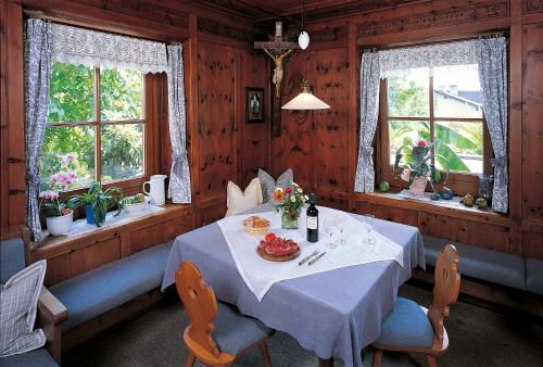 Garni-Hotel Tritscherhof – Tirol Village, MS