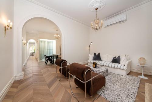 Hazel - the perfect escape in Hawksburn