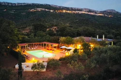 Apkārtne, Villa Thomaso - Private Pool & Garden - Panoramic View in Triei