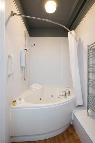 淋浴間, Aultbea Hotel in 奧爾特貝