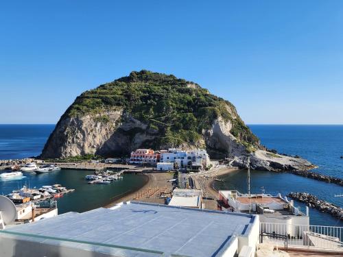 Divina Seaside Suite Ischia - image 3