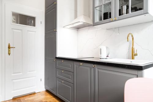 HOUSEHOST Apartment: Łazarza street, Cracovie (photo 9)