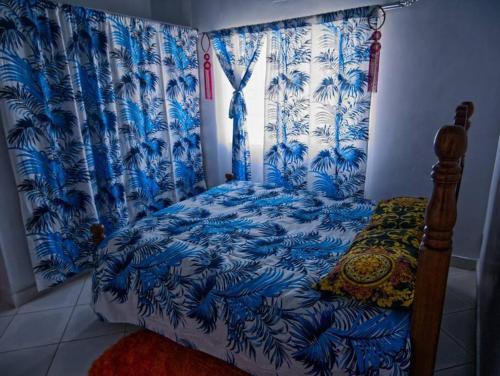 The Blue Wave in 奈庫魯