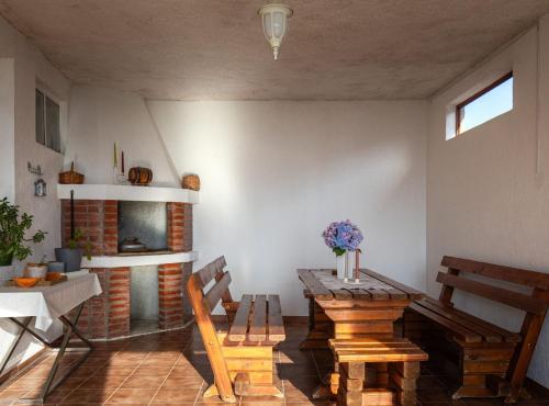 Iekārtas, Villa Source with Private Pool in Pridvorje